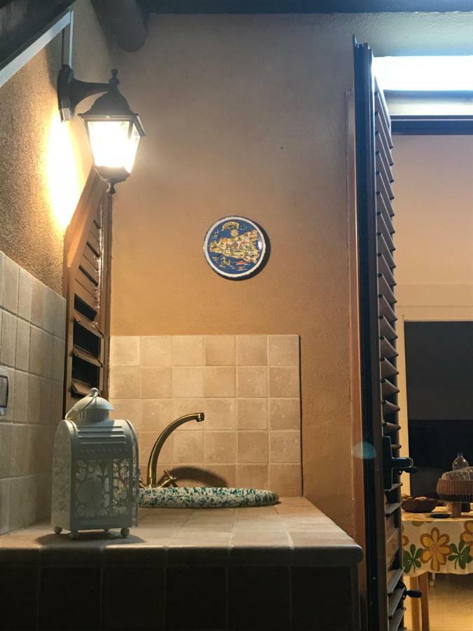 レトイアンニLa Casa Del Sole Sorgenteアパートメント エクステリア 写真
